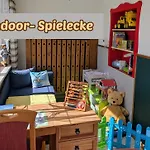 Guest house Mit Teekueche Und Bad Einzelzimmer Kuehler Morgen