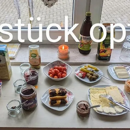 Mit Teekueche Und Bad Kuehler Morgen