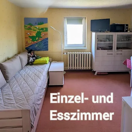 Mit Teekueche Und Bad